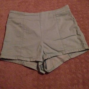 Pin Up Turquoise High-Waisted Short Shorts