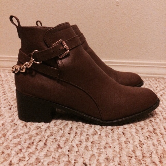 Brown Booties - Picture 4 of 4