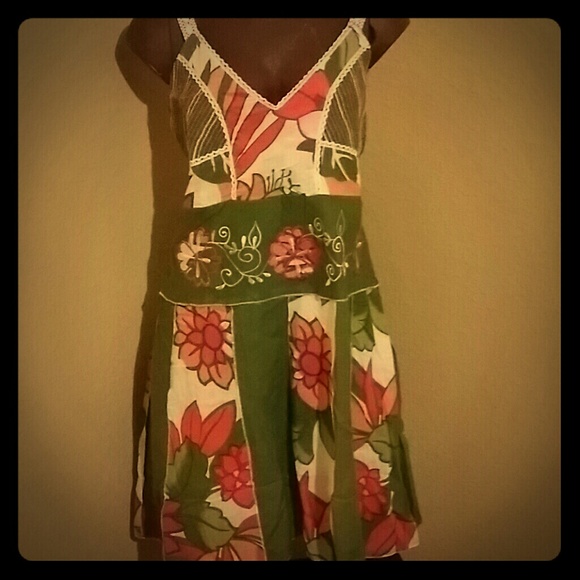 Lovely dress just in time for spring!
