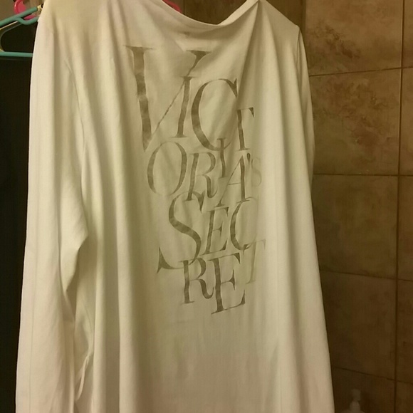 Victorias Secret bath robe