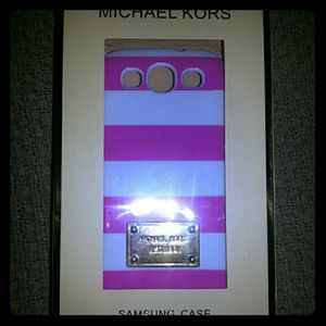 Galaxy s3 pink and white phone case
