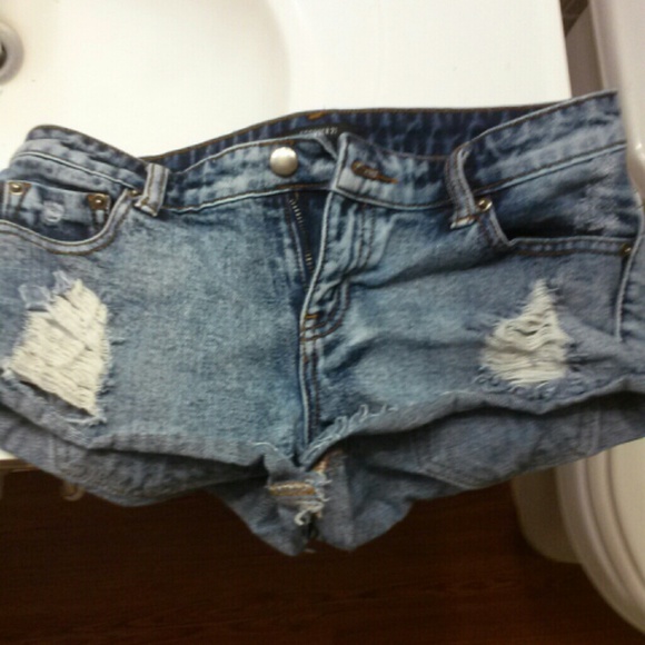 Forever 21 distressed denim shorts