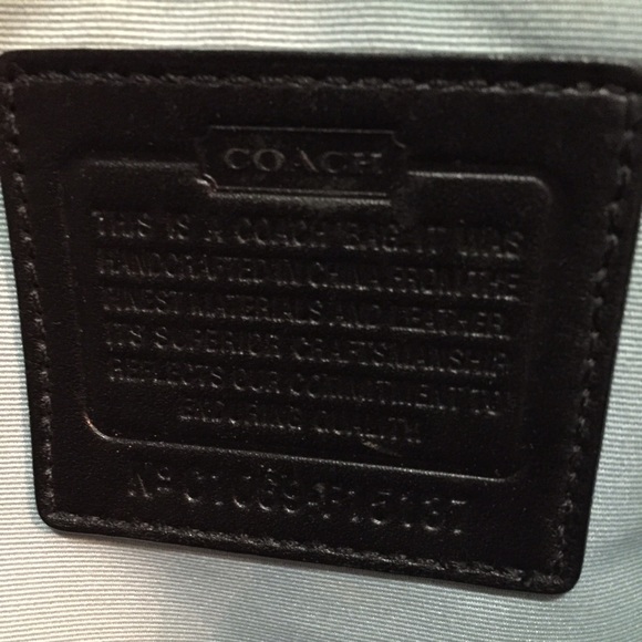 Coach medium sized handbag - Picture 2 of 3