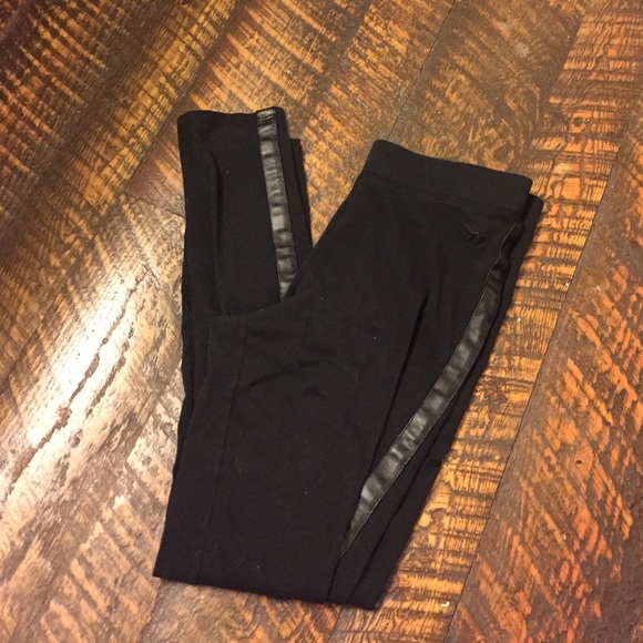 Victoria's Secret Pink Leggings
