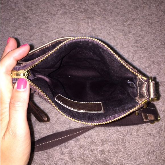 Bronze coach cross body - Picture 4 of 4