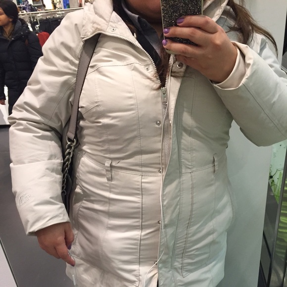 Winter white North Face Hyvent Coat LOWEST PRICE