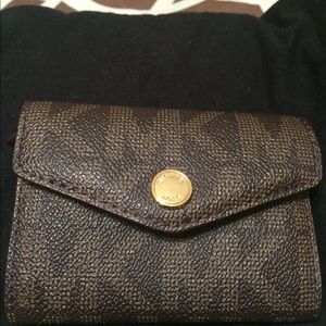 Authentic Michael Kors signature coin purse