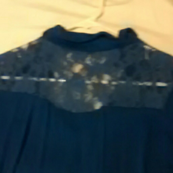 Top - Picture 4 of 4