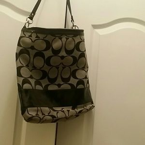 ***SOLD*** Coach purse/book bag