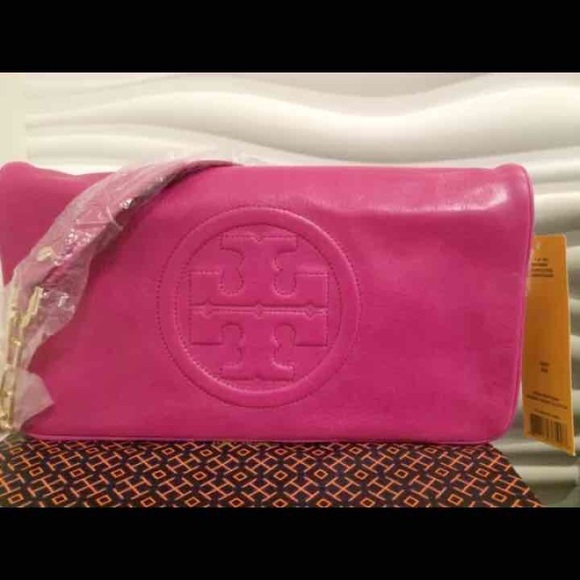*SOLD*NWT Tory Burch Bombe Reva Clutch - Picture 2 of 4