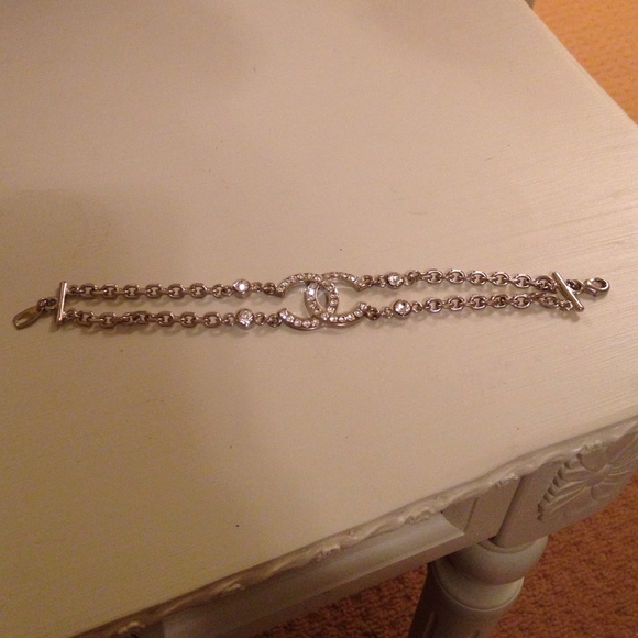 Chanel KNOCK OFF bracelet