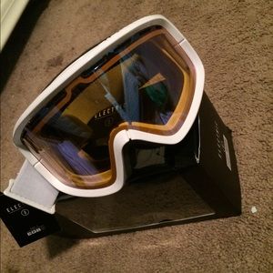 White electric snowboarding goggles!! Never worn!