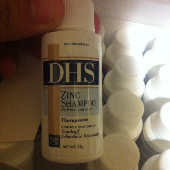 Dermatologist recommended shampoo - Picture 2 of 4