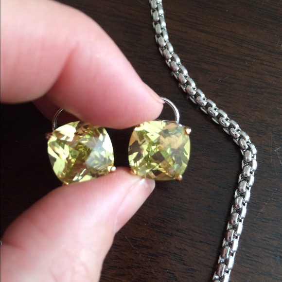 Yellow CZ Necklace and Earrings - Picture 4 of 4
