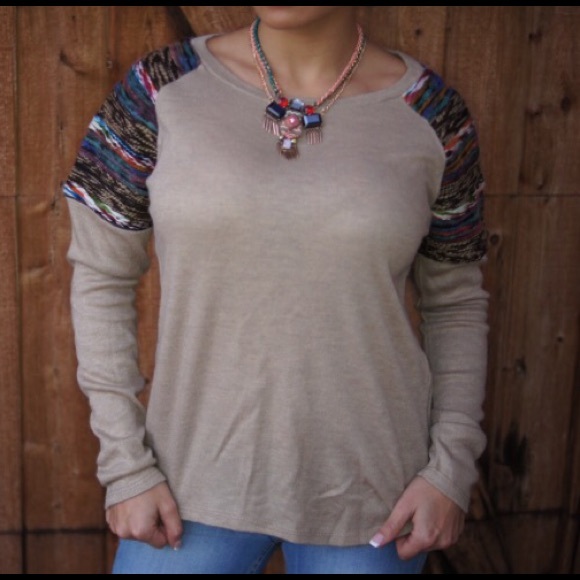 Raglan Style sweater with shoulder details