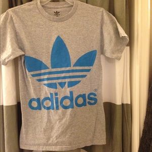 Adidas t-shirt