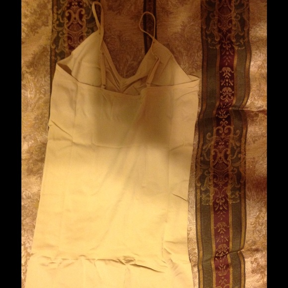 Body Illusions Smoothing Cami by Avon - Picture 2 of 2