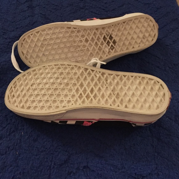 Vans ! - Picture 2 of 2