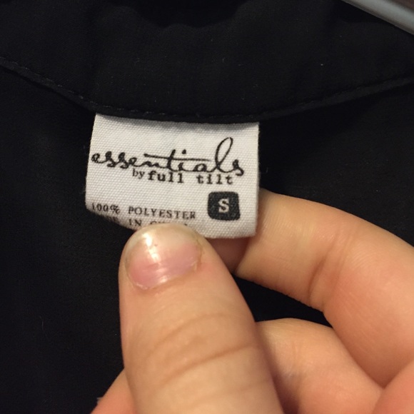 2 FOR $15 TOPS - Picture 4 of 4