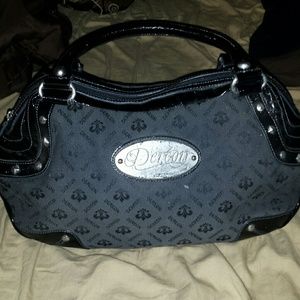 Black Dereon purse