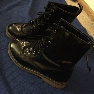 SOLD ✅✅✅✅✅