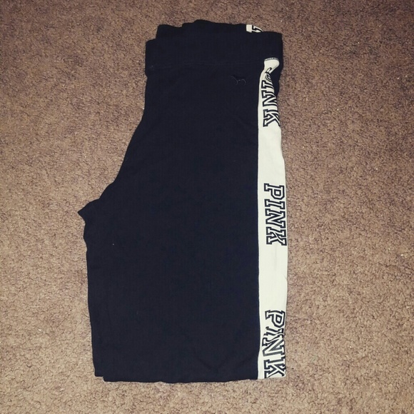 Fashion show leggings