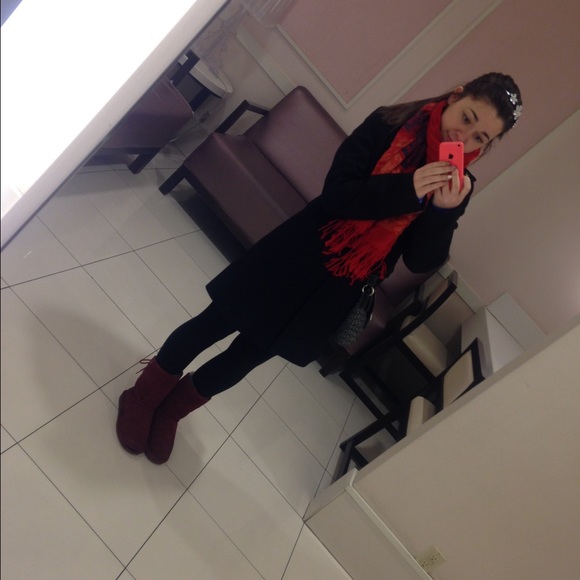 Meet Your Seller!! - Picture 2 of 4