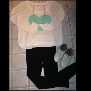 White oversized sweaters with mint heart