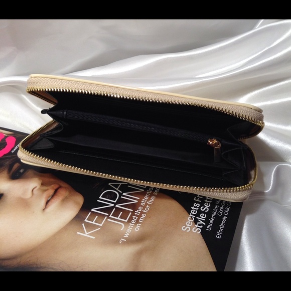 SOLD - Picture 2 of 3