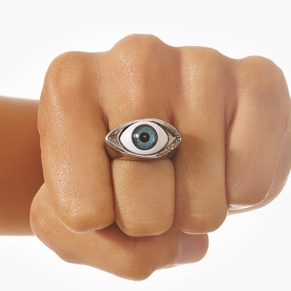 Evil eye ring, trendy and cute! Gold or silver
