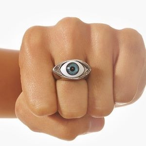 Evil eye ring, trendy and cute! Gold or silver