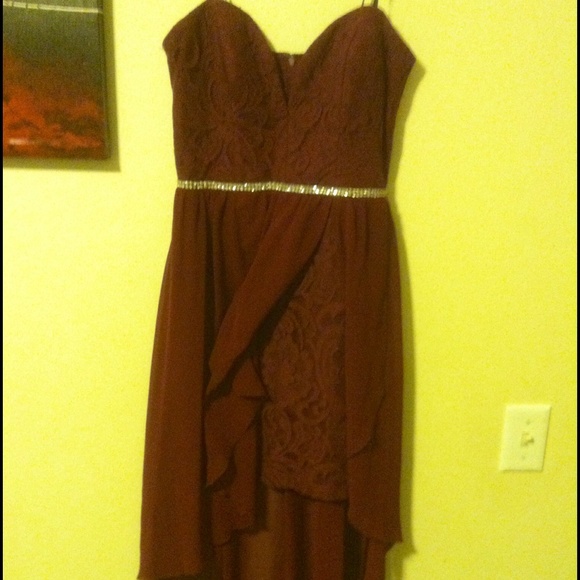 Dark red sweetheart prom/homecoming party high low