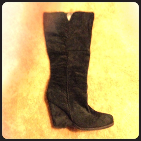 Wedge Boots