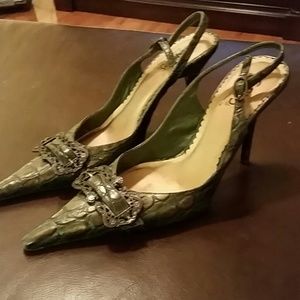 Carlos Santana pumps