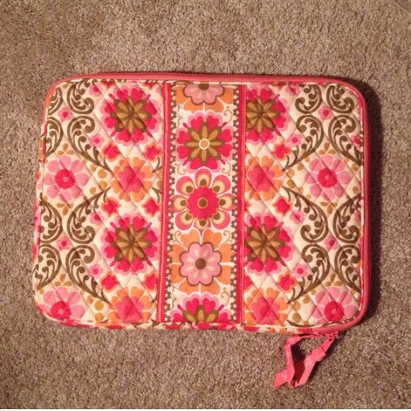 Authentic Vera Bradley Laptop Case!