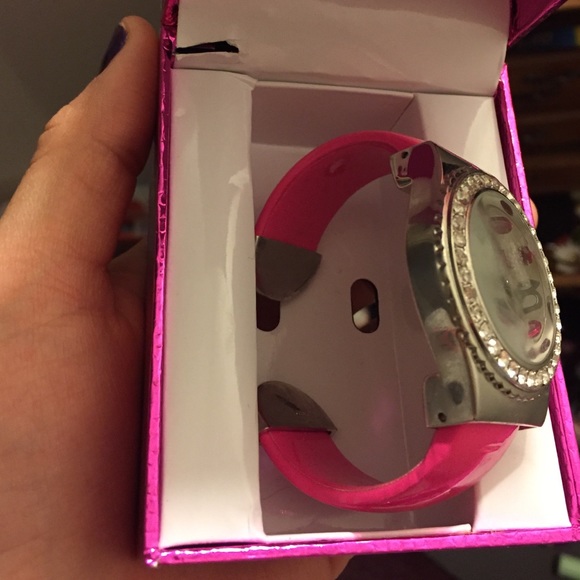 watch - Picture 2 of 2