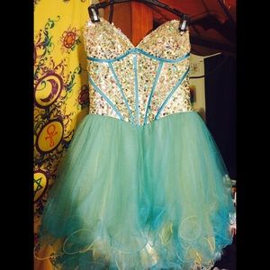 Prom dress