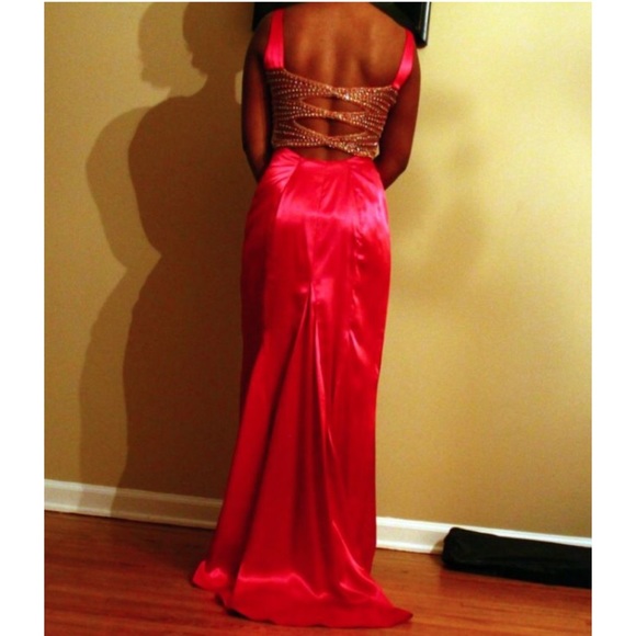 SHERRI HILL PROM DRESS