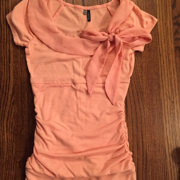 SOLD!!!!! Gorgeous Peter Pan collar/chiffon blouse