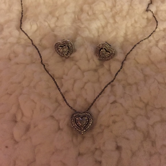Diamond necklace with matching earrings