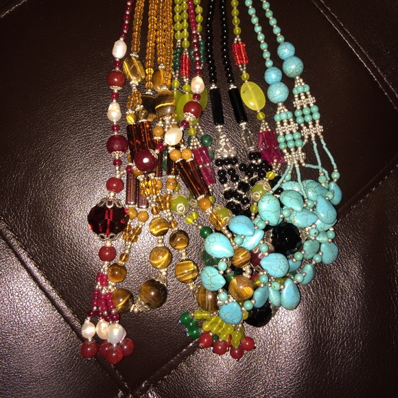 Jewelry - Picture 4 of 4