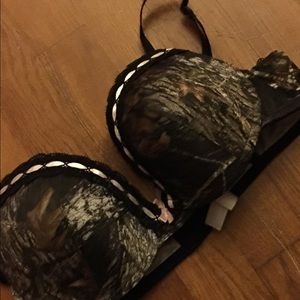 Camo bra size 34c