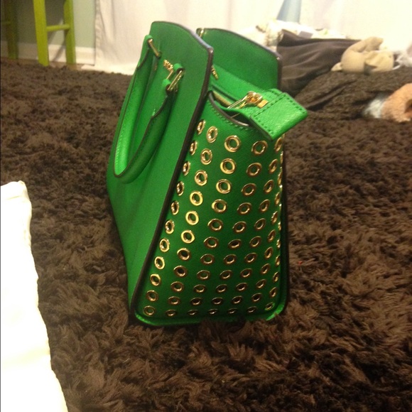 Green Michael Kors purse! Will consider trade!! - Picture 2 of 4
