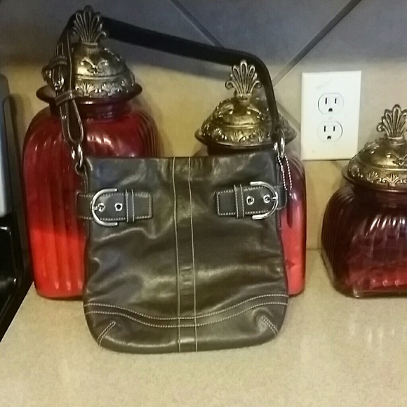SOLD SOLD Authentic Coach Brown Leather Purse