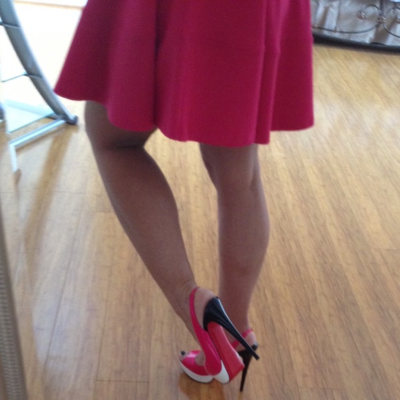 More pics of the CL heels!! Sold on Ebay. - Picture 2 of 4