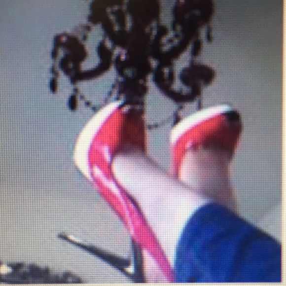 More pics of the CL heels!! Sold on Ebay. - Picture 4 of 4