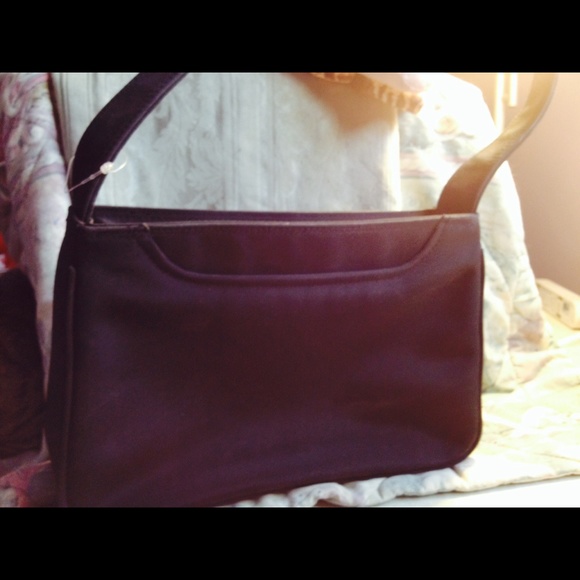 Small Blood Red Leather Purse by Indeed - Picture 2 of 3