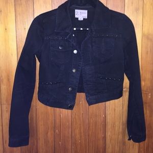 FOREVER 21 Black jean jacket stud