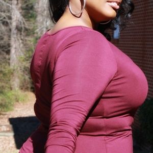 Burgundy midi length bodycon dress