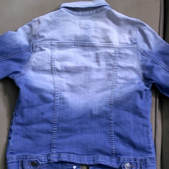 Jean washed jacket - Picture 2 of 2